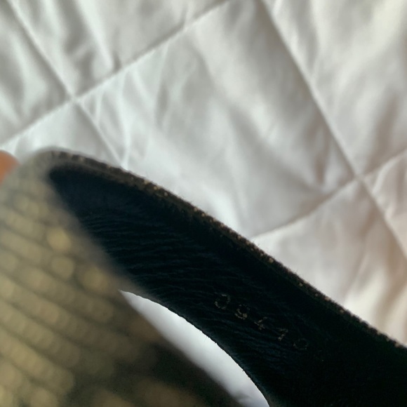 SOLD⚠️ Gucci gg kitten heels - Picture 7 of 7